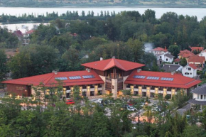  Hotel Danubia Park garni  Велико-Градиште
